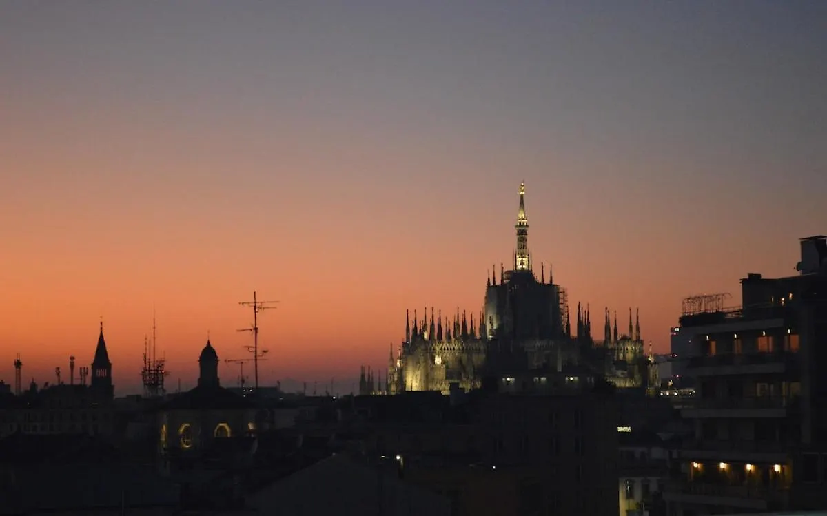 Central Penthouse 5 Minutes From Duomo Milan